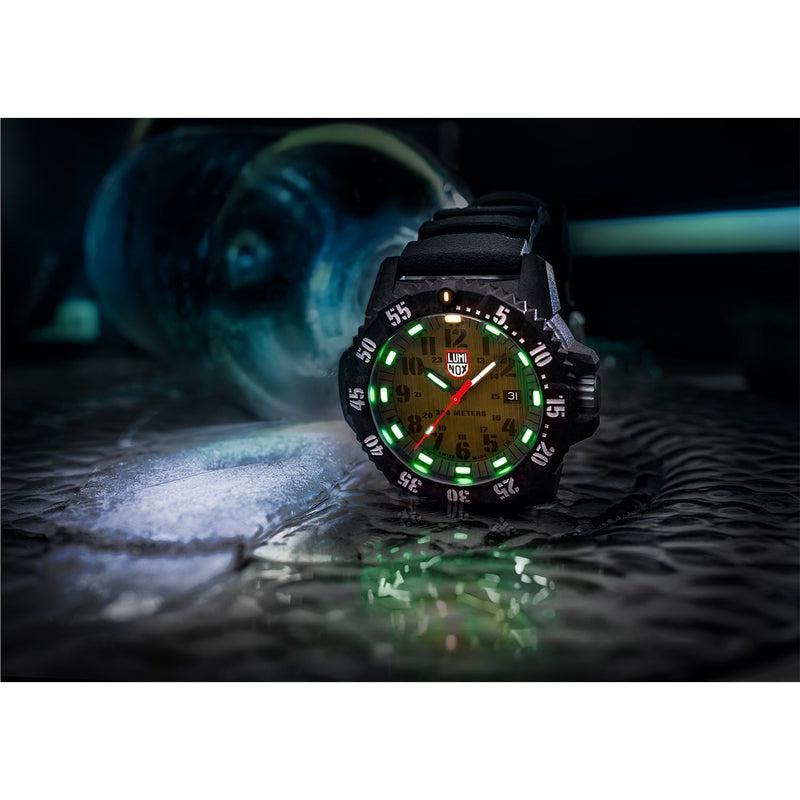 Luminox Master Carbon SEAL - 3813.L