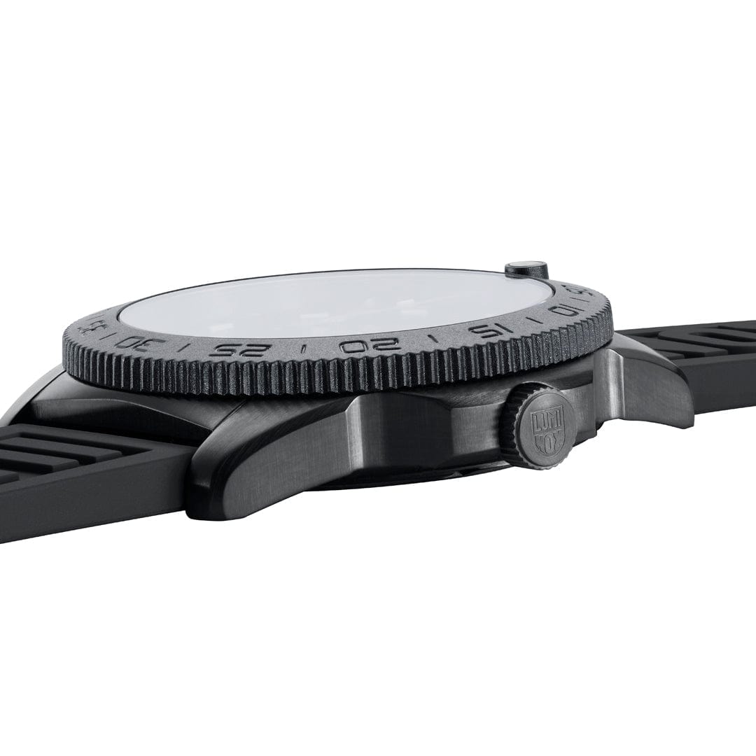 Luminox Pacific Diver Quartz Dive Watch