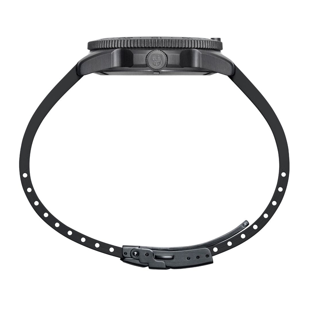 Luminox Pacific Diver Quartz Dive Watch